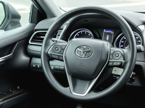 Certified 2022 Toyota Camry LE w/ Carpet Mat Package (TMS) FWD image 27