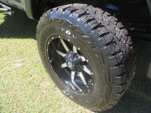 Used 2019 Ford F250 Lariat w/ Lariat Value Package image 25