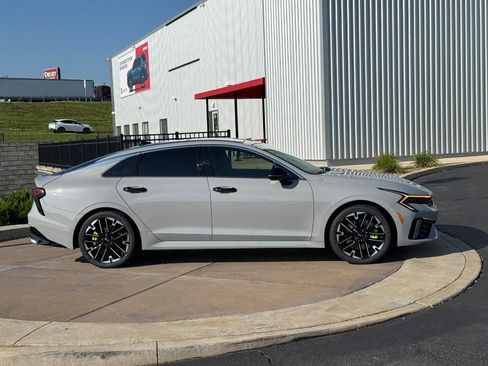 Used 2025 Kia K5 GT FWD image 2