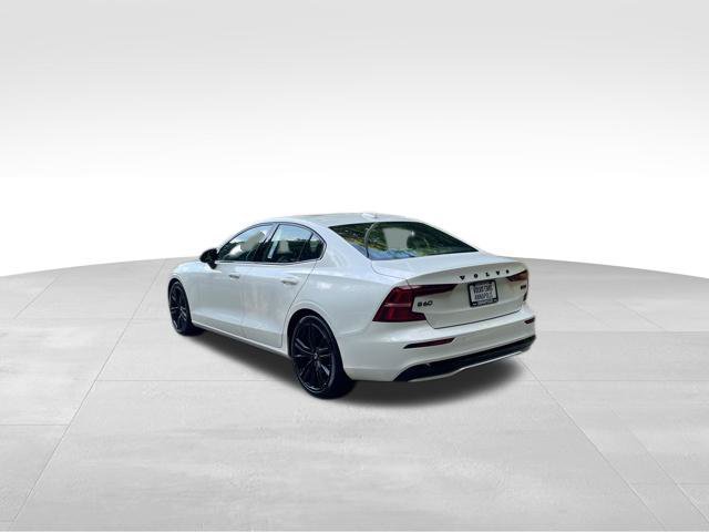 Certified 2023 Volvo S60 B5 Plus w/ Climate Package AWD/4WD image 6