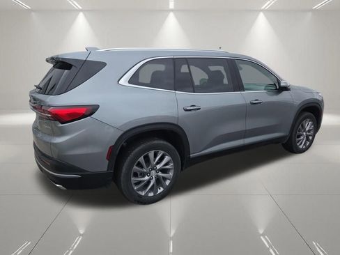 Certified 2025 Buick Enclave Preferred FWD image 9