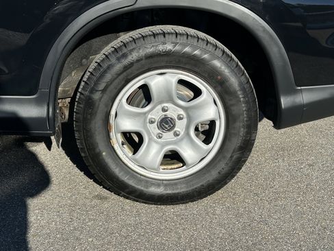 Used 2015 Honda CR-V LX image 7