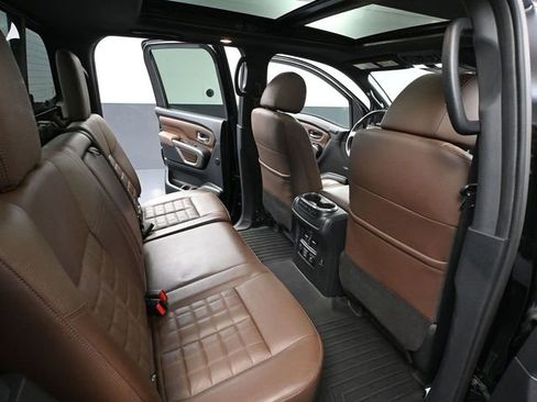 Used 2021 Nissan Titan Platinum Reserve w/ Moonroof Package image 48