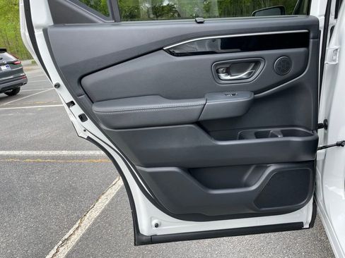 New 2026 Honda Pilot EX-L image 39