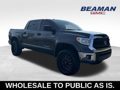 Used 2015 Toyota Tundra SR5 w/ SR5 Upgrade Package