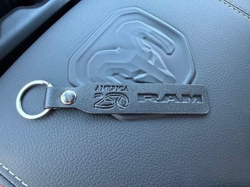 New 2026 RAM 1500 Laramie AWD/4WD image 46