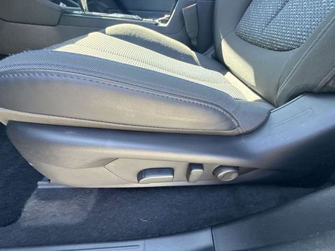 Used 2026 Subaru Forester Premium image 12