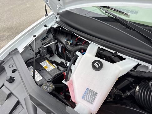 New 2025 Chevrolet Express 2500 image 15