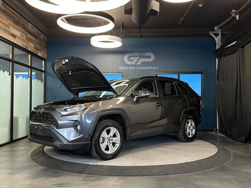 Used 2021 Toyota RAV4 XLE w/ Convenience Package AWD/4WD image 25