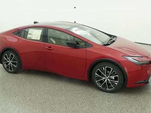 New 2026 Toyota Prius XLE image 12