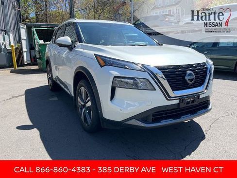 Certified 2023 Nissan Rogue SL w/ SL Premium Package AWD/4WD image 3