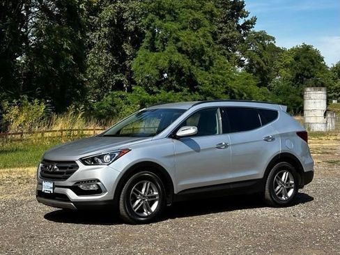 Used 2018 Hyundai Santa Fe Sport w/ 2.4L Value Package 02 AWD/4WD image 5