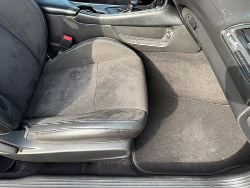 Used 2022 Dodge Challenger GT w/ Plus Package image 28