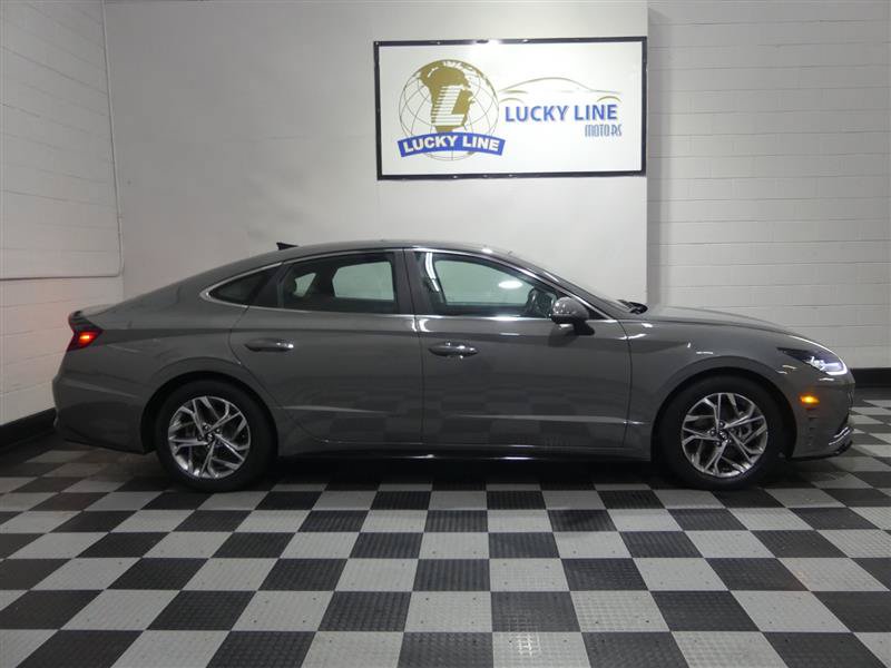 Used 2021 Hyundai Sonata SEL w/ Convenience Package FWD image 6