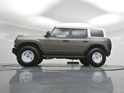 New 2026 Ford Bronco Heritage Edition AWD/4WD image 7