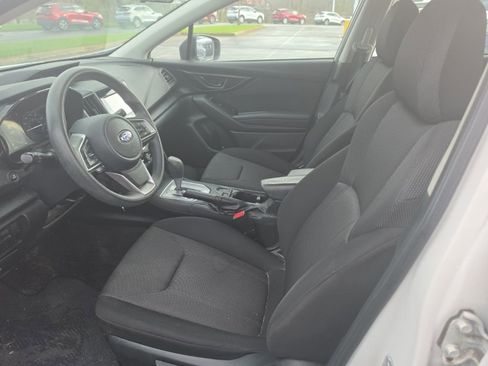 Used 2023 Subaru Impreza 2.0i image 3