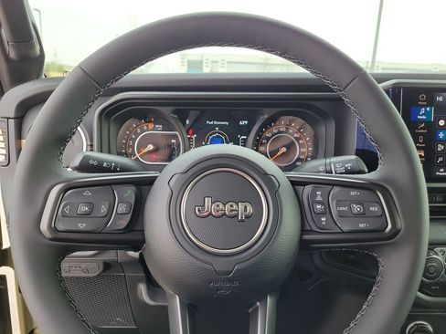 New 2026 Jeep Gladiator Sport AWD/4WD image 22