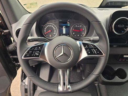 New 2026 Mercedes-Benz Sprinter 2500 image 35