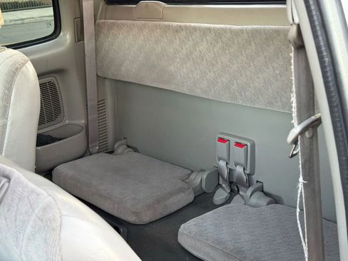 Used 2002 Toyota Tacoma PreRunner image 15