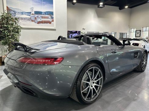 Used 2019 Mercedes-Benz AMG GT Roadster image 34