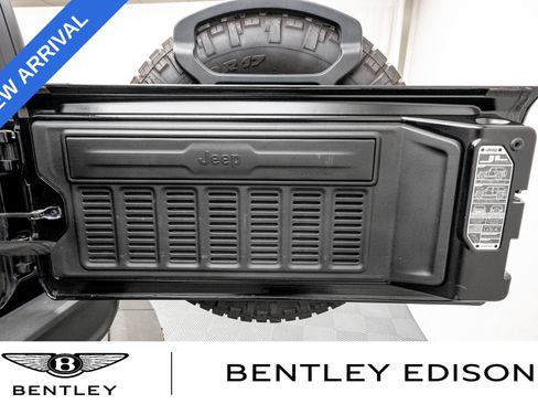 Used 2022 Jeep Wrangler Unlimited Sport AWD/4WD image 34