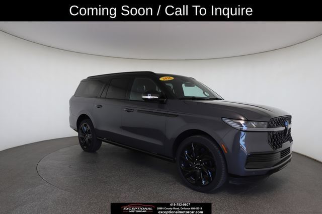 Used 2026 Lincoln Navigator L Black Label AWD/4WD image 27