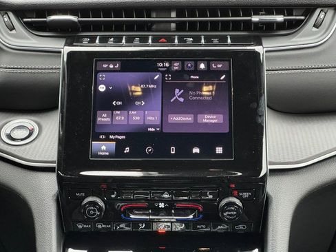 New 2026 Jeep Grand Cherokee Laredo X image 11