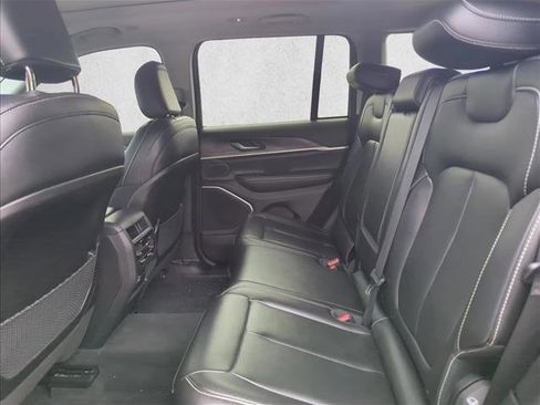 Used 2024 Jeep Grand Cherokee Limited 4xe image 14