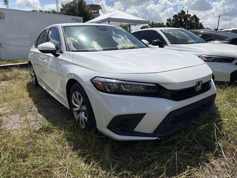 Used 2022 Honda Civic LX image 1