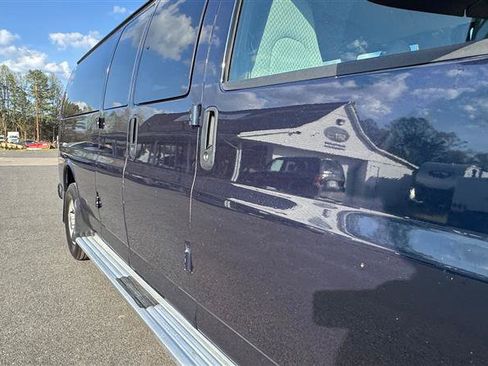 Used 2013 Chevrolet Express 3500 LS w/ Power Package image 20