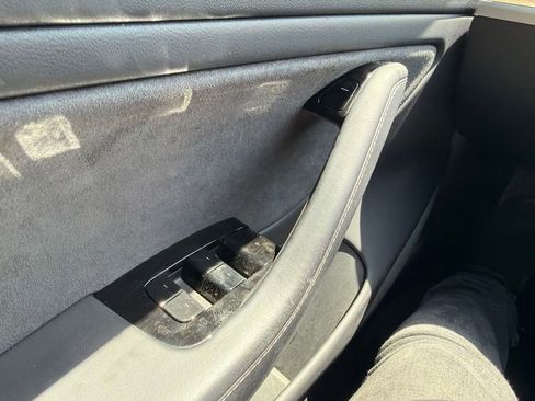 Used 2018 Tesla Model 3 Long Range AWD/4WD image 18