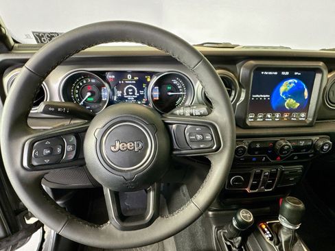 Used 2023 Jeep Wrangler Unlimited w/ 8.4" Radio Group image 11
