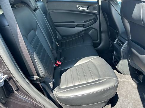 Used 2024 Ford Edge SEL w/ Convenience Package AWD/4WD image 9