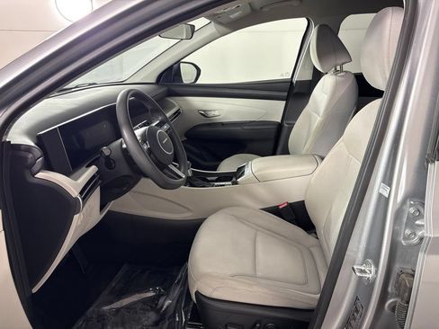 Used 2025 Hyundai Tucson SEL FWD image 26