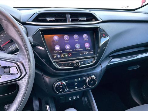 Used 2023 Chevrolet TrailBlazer LT w/ Convenience Package image 19