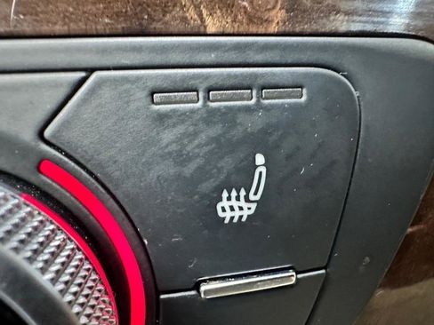 Used 2017 Audi Q7 3.0T Premium image 29