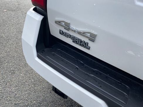 New 2026 Toyota Tacoma SR5 image 10
