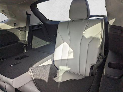 New 2026 Acura MDX SH-AWD w/ Advance Package image 18