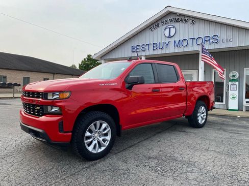 Used 2021 Chevrolet Silverado 1500 Custom image 2