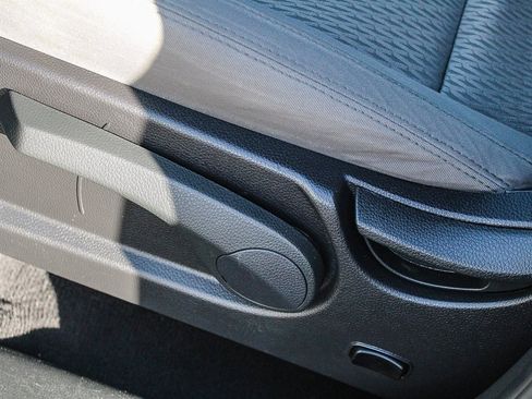 Used 2018 Hyundai Santa Fe Sport image 23