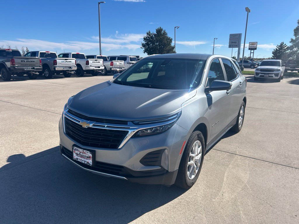 Used 2023 Chevrolet Equinox LT w/ LPO, Floor Liner Package AWD/4WD image 1