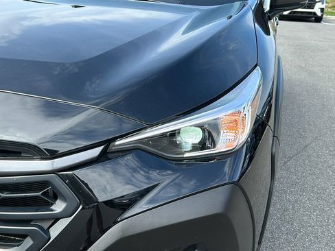 Certified 2025 Subaru Crosstrek 2.0i Premium image 7