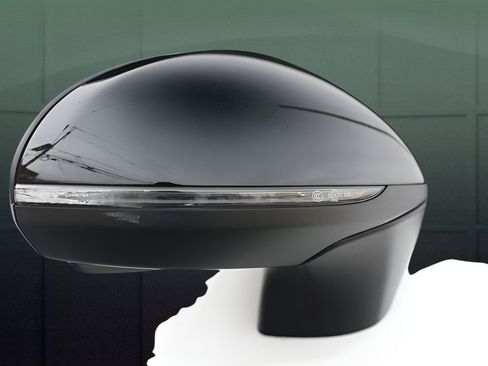 Used 2025 Mercedes-Benz GLC 43 AMG 4MATIC image 35