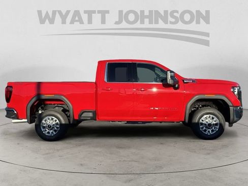 New 2026 GMC Sierra 2500 SLE image 6