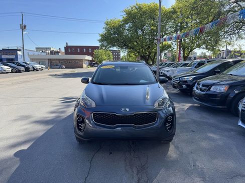 Used 2019 Kia Sportage LX w/ LX Popular Package AWD/4WD image 2
