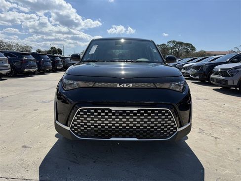 New 2025 Kia Soul EX image 3