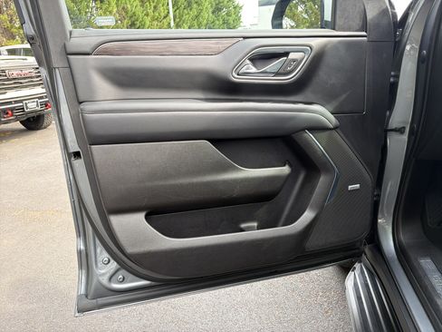 Used 2021 Chevrolet Tahoe LT RWD image 14