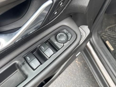 Used 2020 GMC Terrain SLT w/ Preferred Package image 13