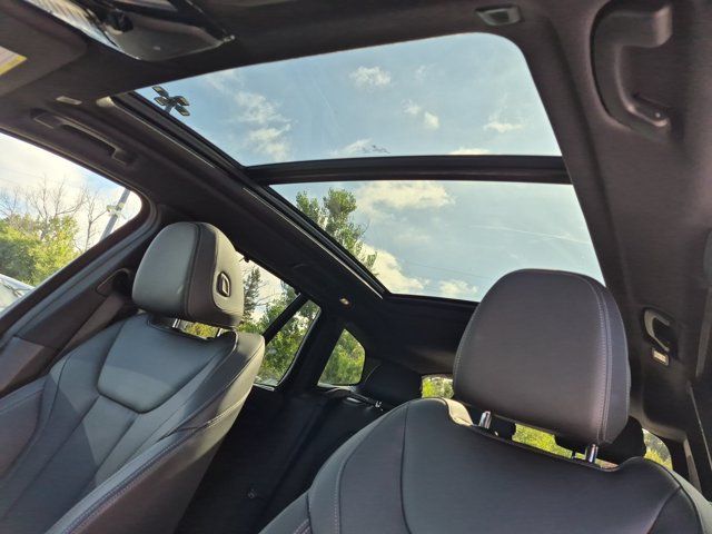 Certified 2022 BMW X3 M40i AWD/4WD image 16
