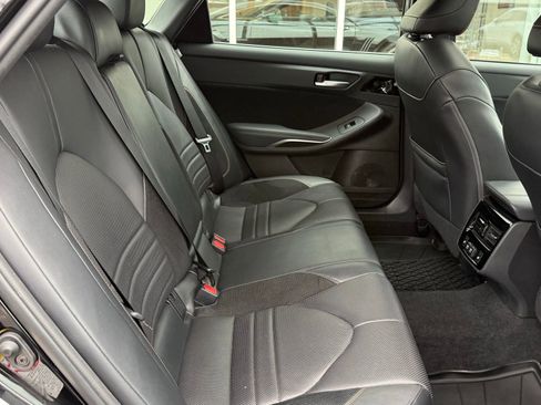 Used 2019 Toyota Avalon Touring image 18